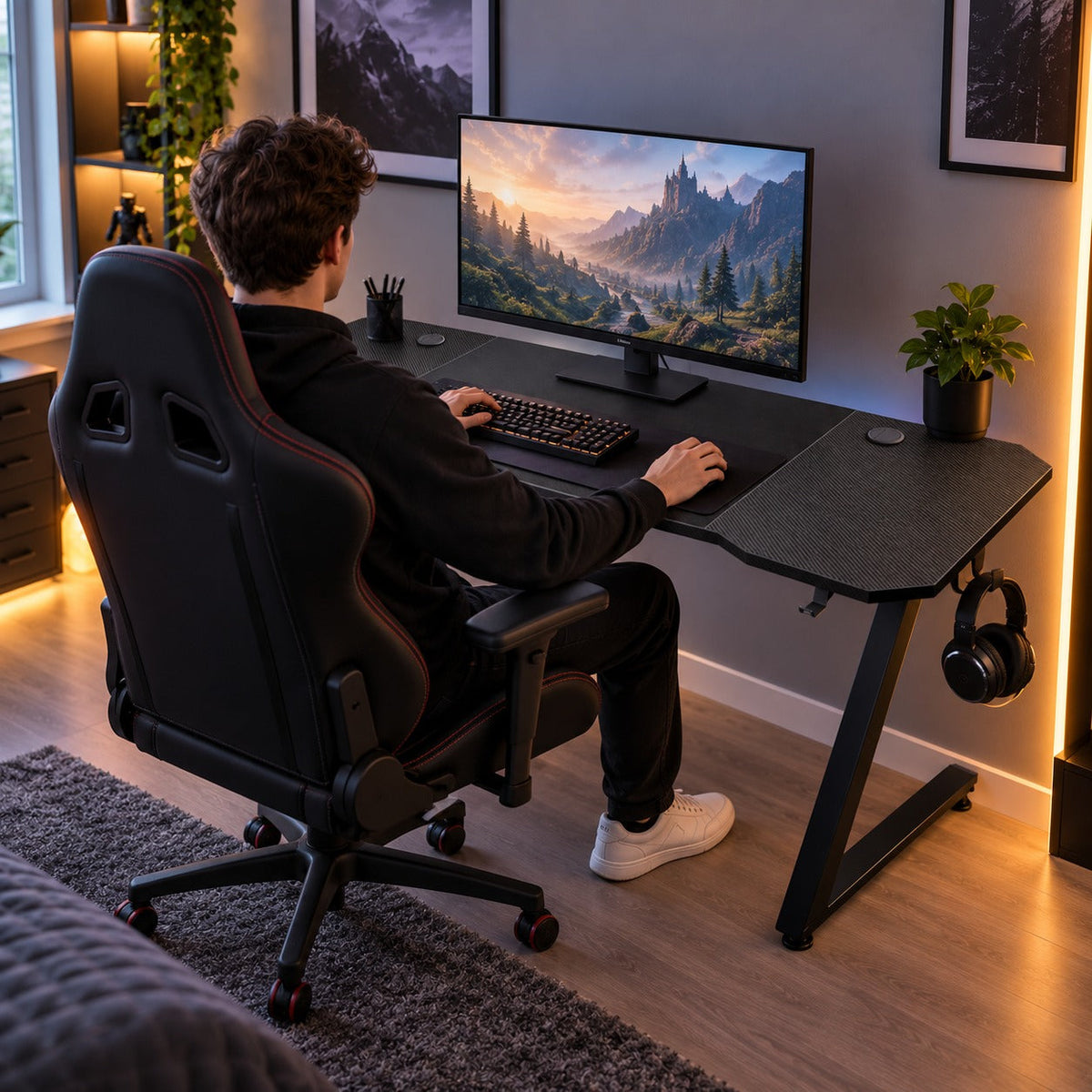 Homme jouant au bureau gaming 120 x 60 cm