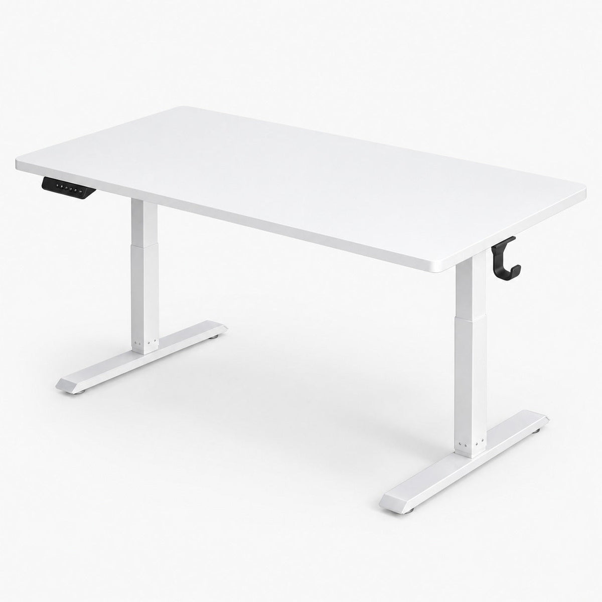 Bureau assis-debout électrique avec prise USB et crochet blanc, vue de trois quarts